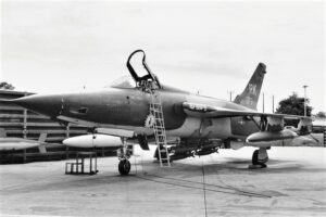 18_Anderson-F-105D-Old-Crow-II-1