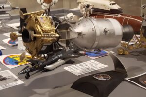 ASM_Apollo-11_Display_Nat-Mus-Nuc-Science_Jul19_013R