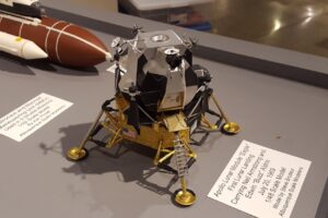 ASM_Apollo-11_Display_Nat-Mus-Nuc-Science_Jul19_024R