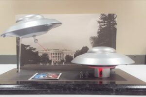 ASM_Mar16_Mike-Blohm_Earth-Versus-The-Flying-Saucers_3-C