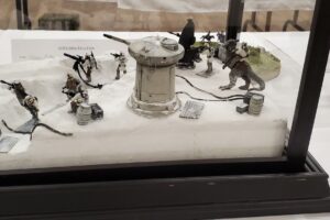 ASM_Mar22_James-Medina_Entrenched-Diorama-Hoth_2