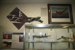 DNWS-Model-Display_104